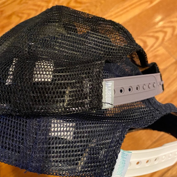 2 Jamberry limited edition Trucker hats. 1 mens and 1 woman’s. - Picture 8 of 8